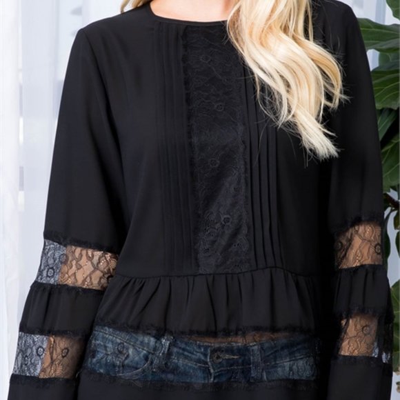 BLACK Lace detailed Blouse - Picture 6 of 7